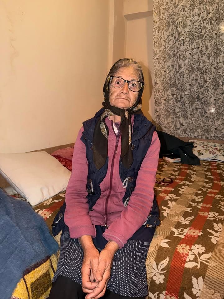 Bunica Iulica: bătrânețe fără liniște și fără acasă
