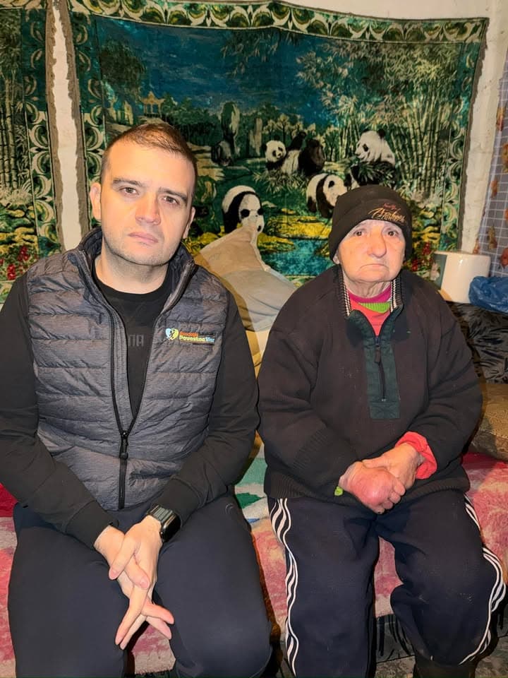 Bunica Florica: singură, oarbă și în frig